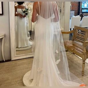 Classic Clean Wedding Dress